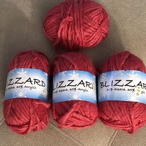 Blizzard Alpaca/Acrylic Yarn